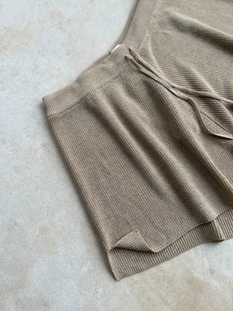 Short Dominica SS25 - Gold